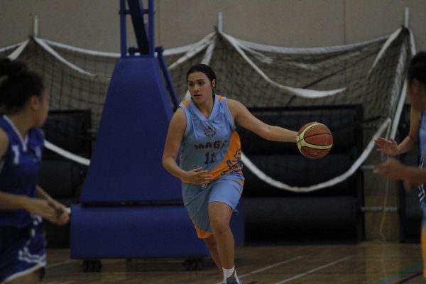 017 - Basketball Premier Girls v St Kents - 02