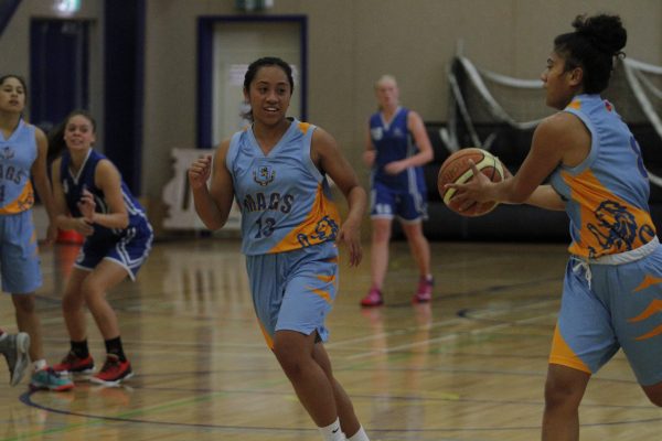 017 - Basketball Premier Girls v St Kents - 03