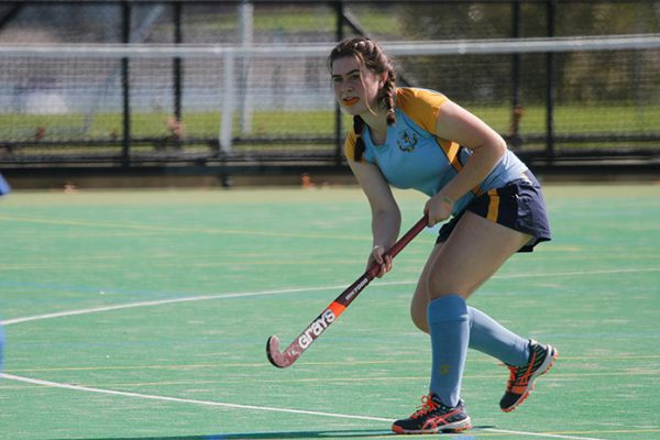 017 - Hockey Girls v St Kents - 06