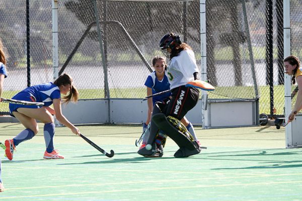 017 - Hockey Girls v St Kents - 12