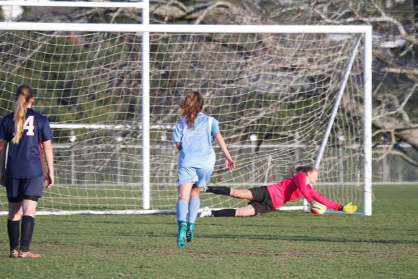 017---Fball-Girls-JnrA-APC-Semi-final-v-Diocesan-School---09