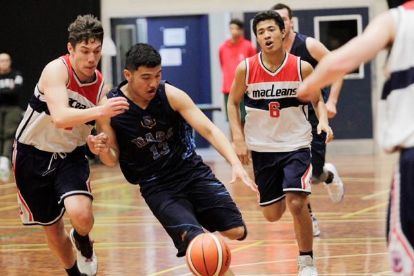 017-Basketball-Prem-Boys-v-MacLeans-College-15