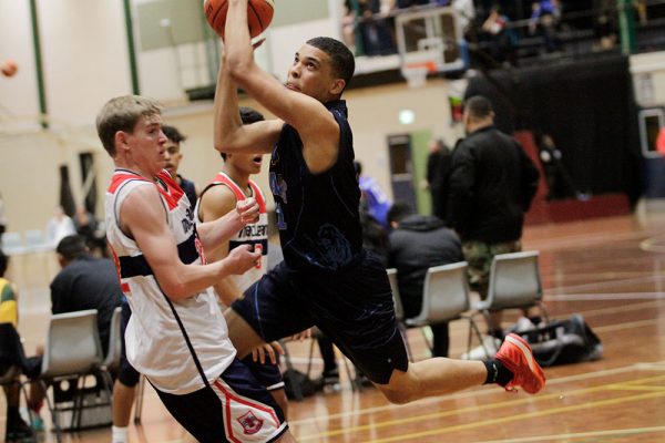 017-Basketball-Prem-Boys-v-MacLeans-College-23