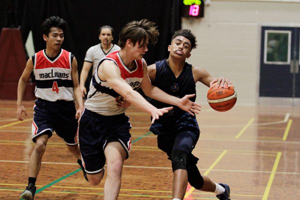 017-Basketball-Prem-Boys-v-MacLeans-College-35