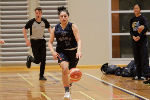 017-Basketball-Prem-Girls-v-Birkenhead-College-28