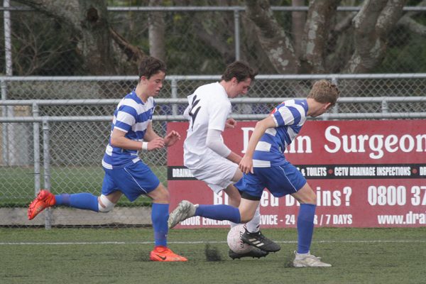 017-Fball-Boys-U15-v-St-Kents-College-KO-Cup-33