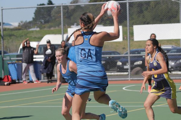 017---NISS-Netball-v-Morrinsville-High-School14