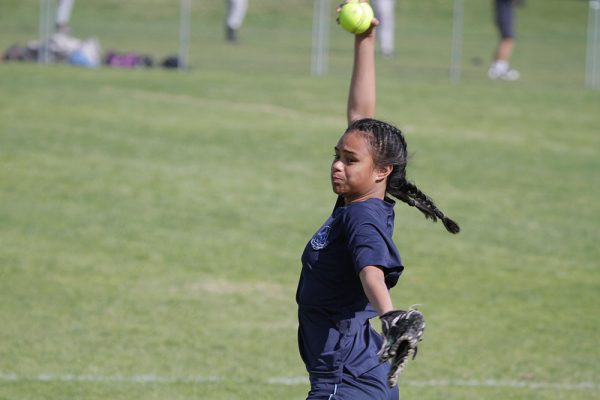 017-Softball-Jnr-Girls-v-Massey-High-School---14