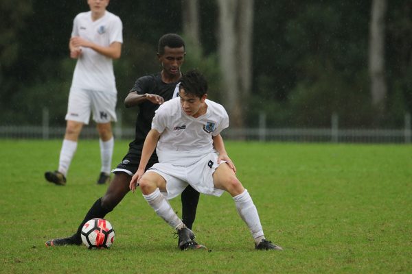 018-Fball-Boys-1X1-v-Avondale-College---008