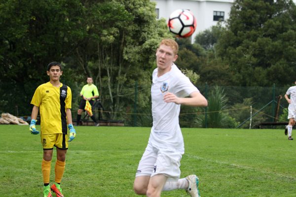 018-Fball-Boys-1X1-v-Avondale-College---025