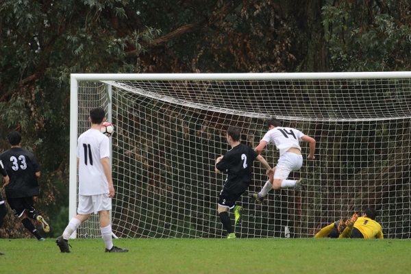 018-Fball-Boys-1X1-v-Avondale-College---038