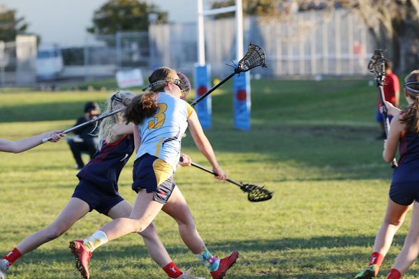 018-Lacrosse-Prem-Girls-v-Diocesan-School----010