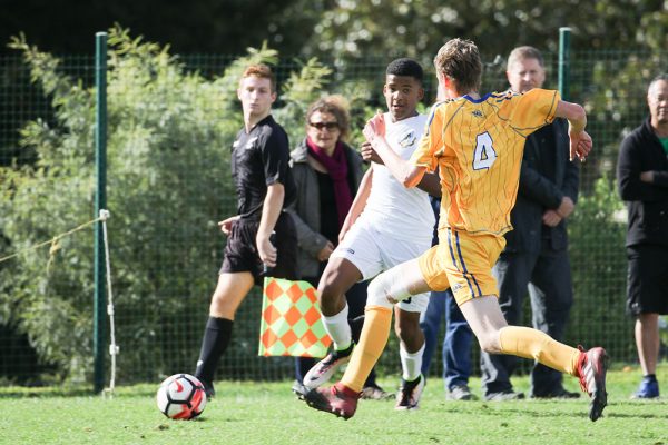 018-Football-Boys-1X1-v-St-Peters-College--017