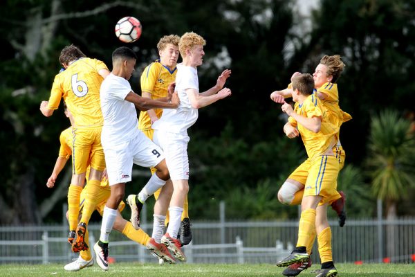 018-Football-Boys-1X1-v-St-Peters-College--051