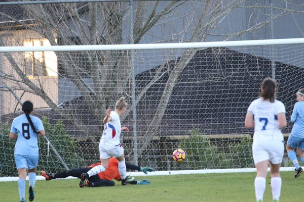 018-Football-Girls-v-Rangitoto-College---025