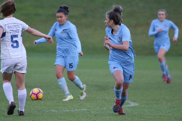 018-Football-Girls-v-Rangitoto-College---037