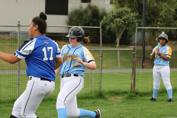 019-Softball--Snr-Girls-v-Rutherford--002