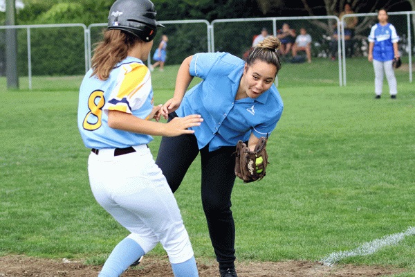 019-Softball--Snr-Girls-v-Rutherford--033