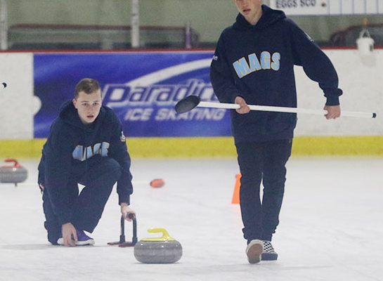 019-Curling-017