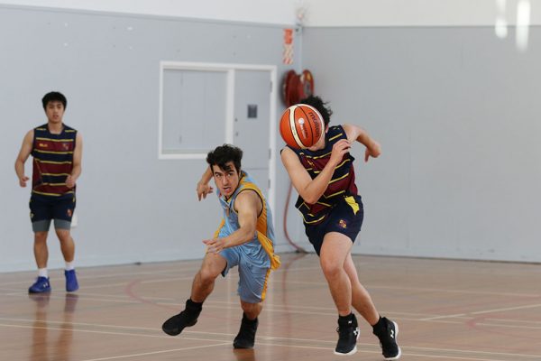 -020--Basketball-Boys--Open-A-v-St-Pzulx028