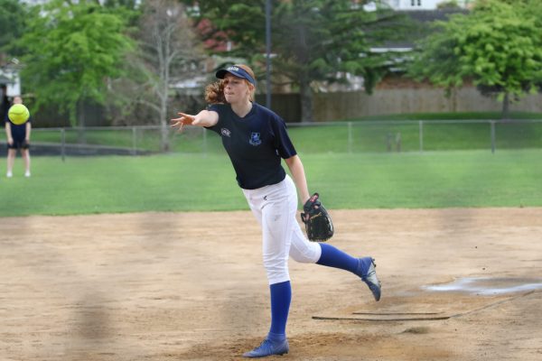 020 -Softball Jnr Girls v One Tree Hill - 002