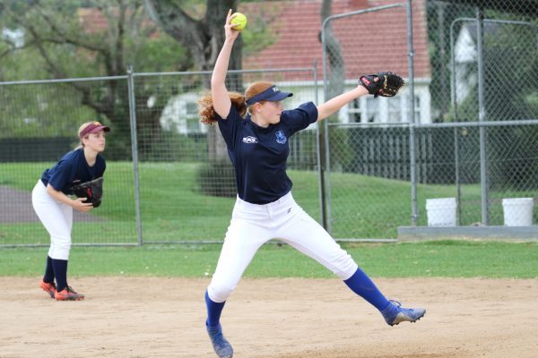 020 -Softball Jnr Girls v One Tree Hill - 003