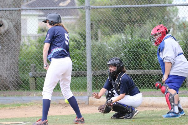 020 -Softball Jnr Girls v One Tree Hill - 005