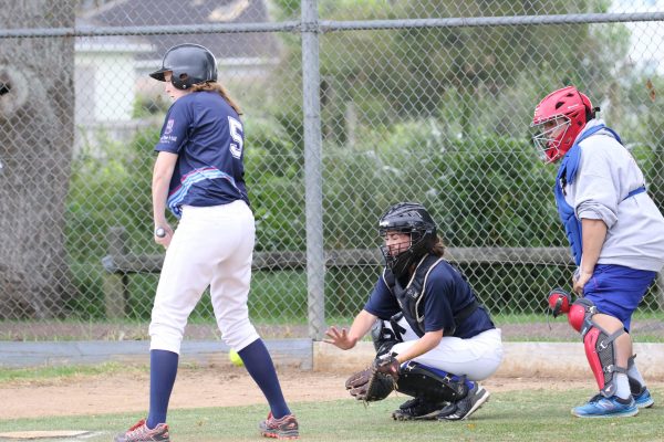 020 -Softball Jnr Girls v One Tree Hill - 005