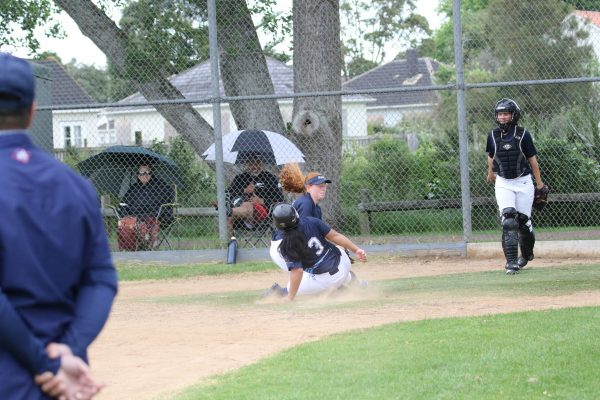 020 -Softball Jnr Girls v One Tree Hill - 008