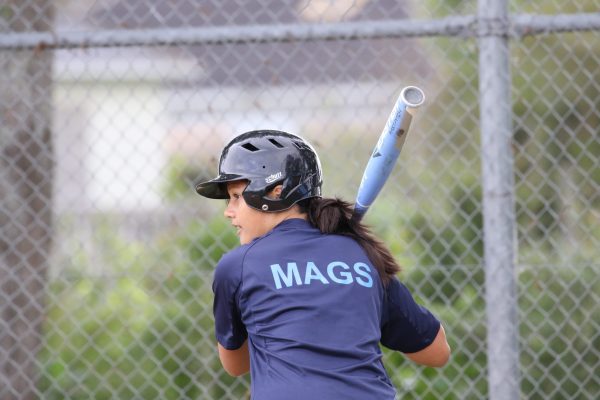 020 -Softball Jnr Girls v One Tree Hill - 020