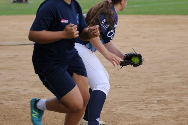 020 -Softball Jnr Girls v One Tree Hill - 036