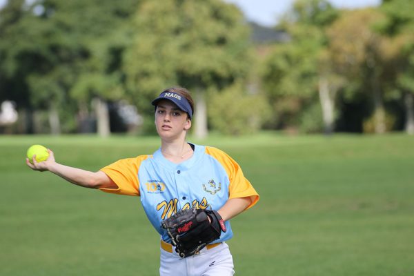 -022--Softball-Girls-v-Avondale---015