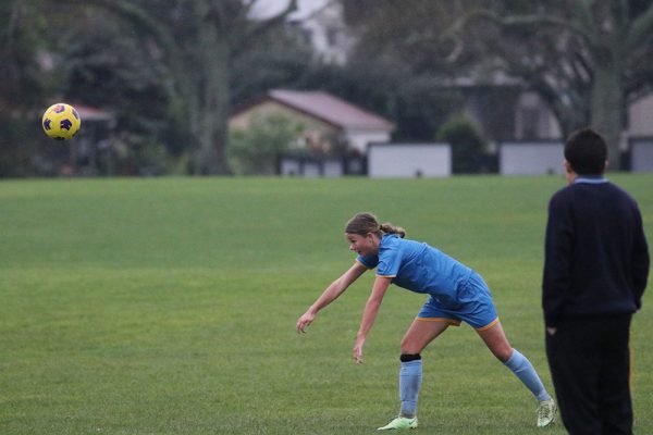 2022-Fball-Jnr-Girls--A-v-St-Kents009