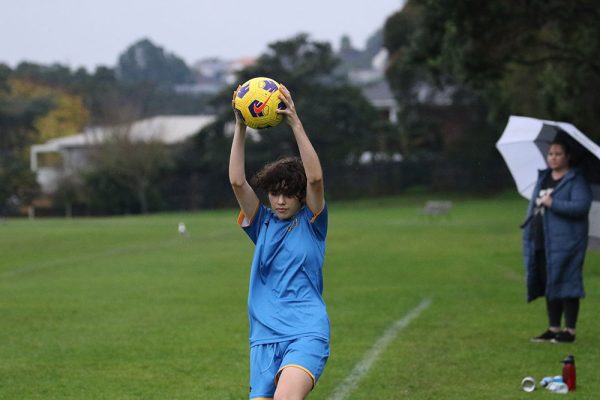 2022-Fball-Jnr-Girls--A-v-St-Kents013