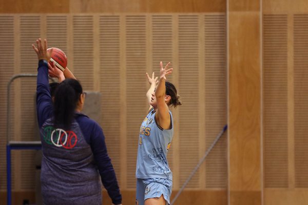 2022-Bball-Prem-Girls---v-EGGS--033