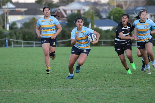 2023--Rugby-Girls-!XV-v-Wesley-College---046