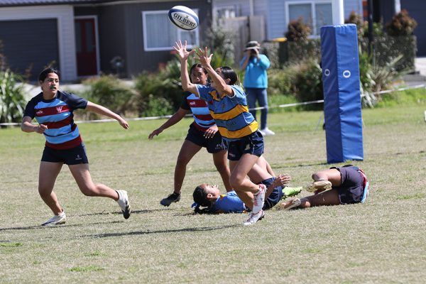 2023---BoysRugby-7s-Blues-U15-Girls--067