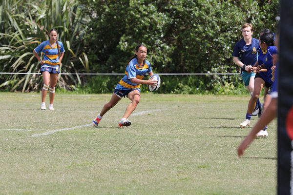 2023---BoysRugby-7s-Blues-U15-Girls--087