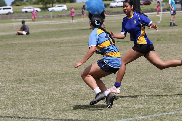 2023---BoysRugby-7s-Blues-U15-Girls--095