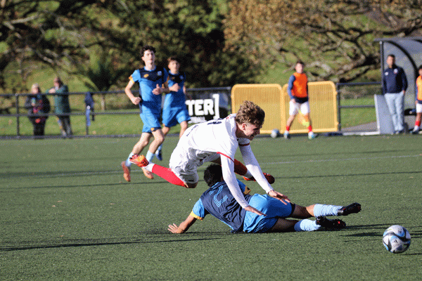 2024Fball-Boys-1X1-v-Sacred-Heart-_0036