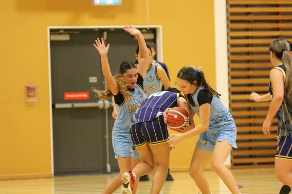 2024--Bball-Girls-v-EGGs----55